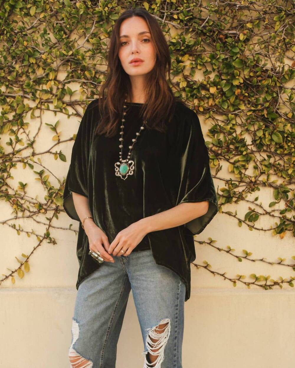 NEW JENNAFER GRACE silk velvet scarf top in olive